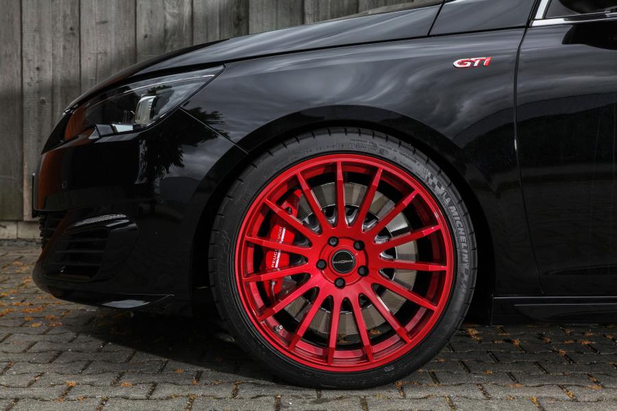 Колеса Peugeot 308 GTi by Clemens Motosport 2018 года  (фото 10 из 16)
